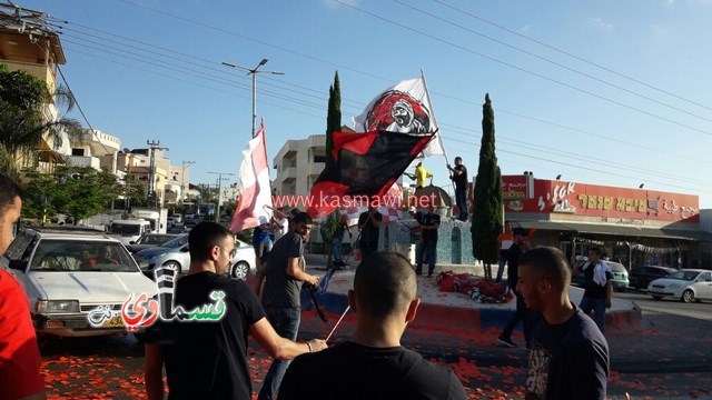 فيديو : الالترس القسماوي يحتفل في دوار الأقصى ومقهى جاري بفوز نادي الوحدة وتأهله الى نهائي الاختبارات 